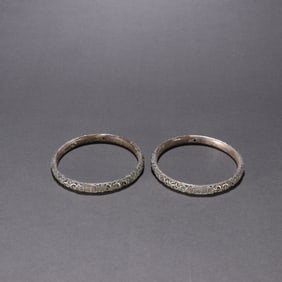 Pair of Gilt Silver Carved Flower Pattern Bangle
