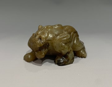 Jade Carved Beast Shape Ornament