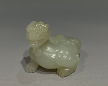 Jade Carved Beast Shape Ornament