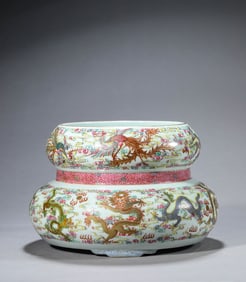 A Famille-Rose 'Dragon-and-Phoenix' Washer