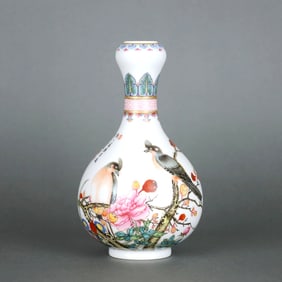 A Enamel Painted Flower, Bird, And Poem Pattern Garlic-Head Bottle