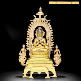 AN ALLOY BRONZE STATUE OF GUANYIN