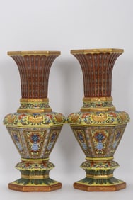 Pair of Enamel Drawing Flower Pattern Porcelain Flower Pot