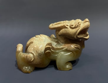 Jade Carved Beast Shape Figure