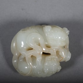 Jade Carved Lion Shape Ornament