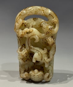 Jade Carved Chi Dragon Shape Belt Hook