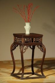 Wood Carved Flower Pattern Table