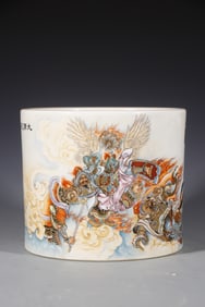 Famille Rose Character Story Pattern Porcelain Brush Pot