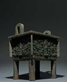 Chinese Bronze Carved Beast Face Pattern Double Ears Ding