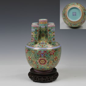 Famille Rose Flower Pattern Porcelain Flower Pot