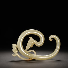 Jade Carved Dragon Shape Ornament