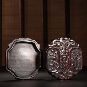 Red Sandalwood Carved Flower Pattern Lid Box