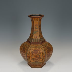 Lacquerware Carved Flower and Dragon Pattern Vase
