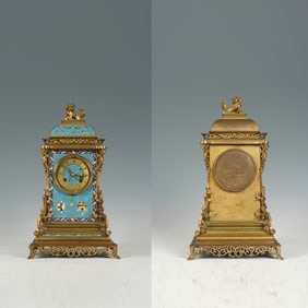 Gilt Bronze Inlaid Bronze Cloisonne Carved Flower Pattern O’clock