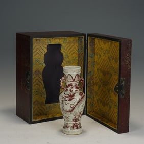 Red Inglazed Dragon Pattern Porcelain Double Ears Vase