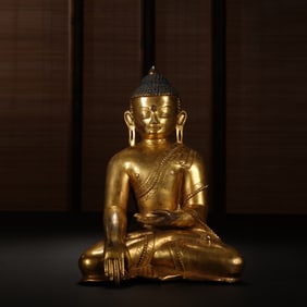 Gilt Bronze Sakyamuni Figure