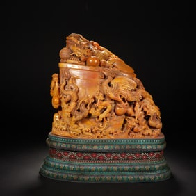 Shoushan Tianhuang Carved Dragon and Phoenix Pattern Figure