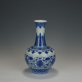 Blue and White Flower Pattern Porcelain Vase