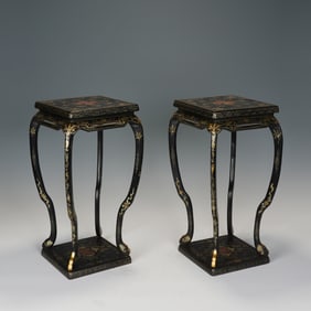 Pair of Lacquerware Gold Drawing Flower Pattern Square Table