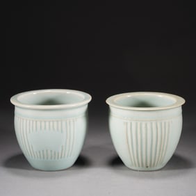 Pair of Light Grey Glazed Porcelain Pot