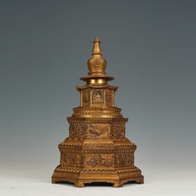 Gilt Bronze Carved Flower and Buddha Pattern Pagoba