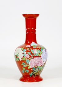 A RED-GROUND FAMILLE ROSE 'FLORAL' VASE