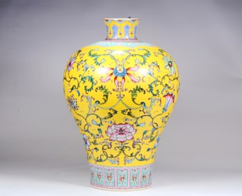 A YELLOW BASED YANGCAI 'LOTUS'VASE,MEI