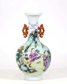 A FAMILLE ROSE 'EIGHT IMMORTALS' VASE