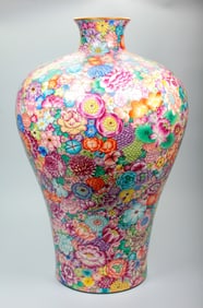A FAMILLE ROSE 'FLORAL'VASE,MEI
