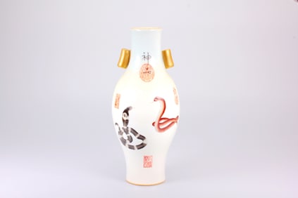 A FALANGCAI TYPE 'SNAKE'VASE,LANGSHINING