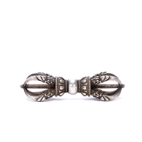 A SILVER CROSS VAJRA