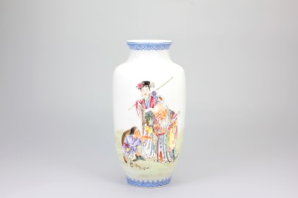 A FAMILLE ROSE LATERN VASE