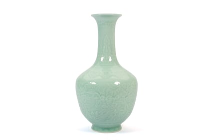 A VASE CELADON GLAZED 'POENY'VASE