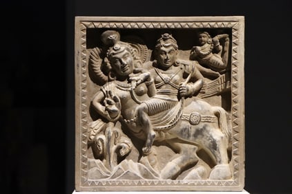 Stone Carved Gandhara Pattern Buddha Plate