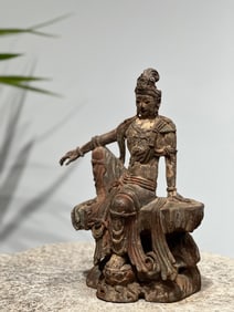 Wood Colour Painted Carved Avalokitesvara Figure