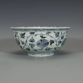 Blue and White Flower Pattern Porcelain Bowl