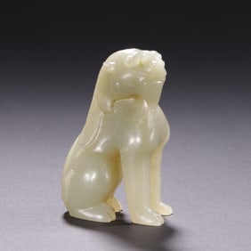 Jade Carved Beast Shape Ornament