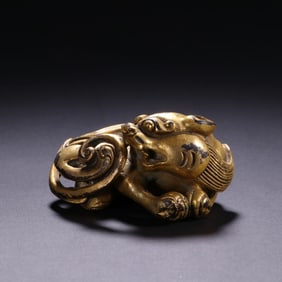 Gilt Bronze Carved Beast Shape Paper Weight
