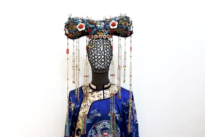 Gilt Silver Inlaid Gem Stone and Blue Enameled Carved Flower Pattern Crown