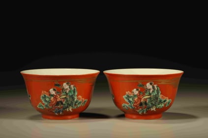 Pair of Red Glazed Wucai Character Story Pattern Porcelain Bowl