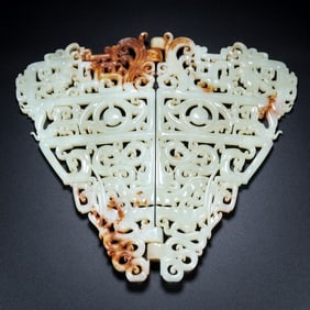 Jade Carved Chi Dragon Pattern Bi