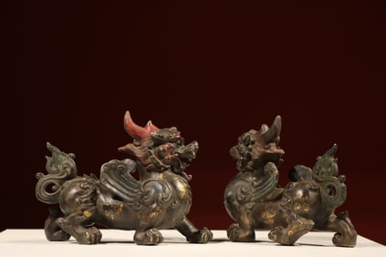 Pair of Bronze Carved Beast Shape Figure