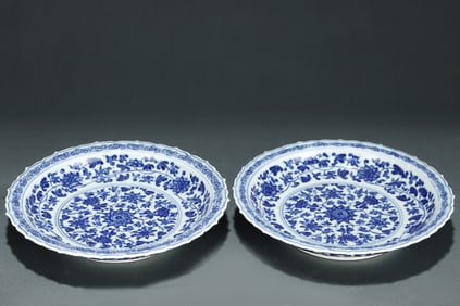 Pair of Blue and White Flower Branch Pattern Porcelain Plate