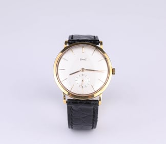 A Piaget 18k Gold Manual Mechanical Watch