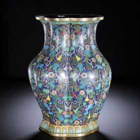 A CLOISONNÉ HANGING VASE