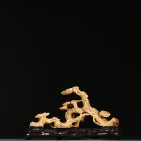 Shoushan Carved Reishi Mushroom Shape Ornament