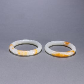 Pair of Jade Carved Bat Pattern Bangle