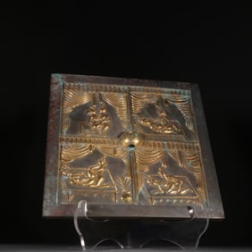 Gilt Bronze Carved Character Story Pattern Mirror
