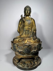Gilt Bronze Sakyamuni Figure