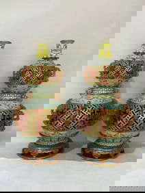 Pair of Enamel Drawing Gold Drawing Flower Pattern Porcelain Gourd Shape Vase